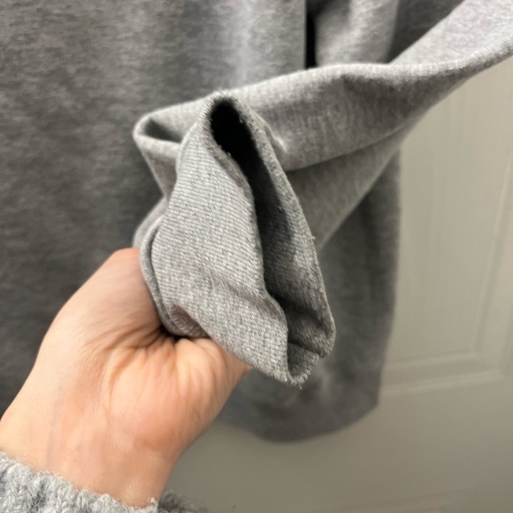 Champion George Washington University Crewneck Sweater - Picture 9 of 10